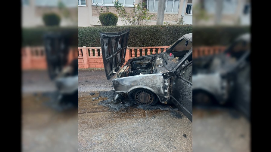 Alev alan araçlar kullanılmaz hale geldi