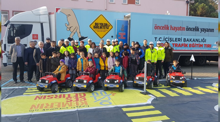 "Mobil Trafik Eitim Tr" Karabk'te