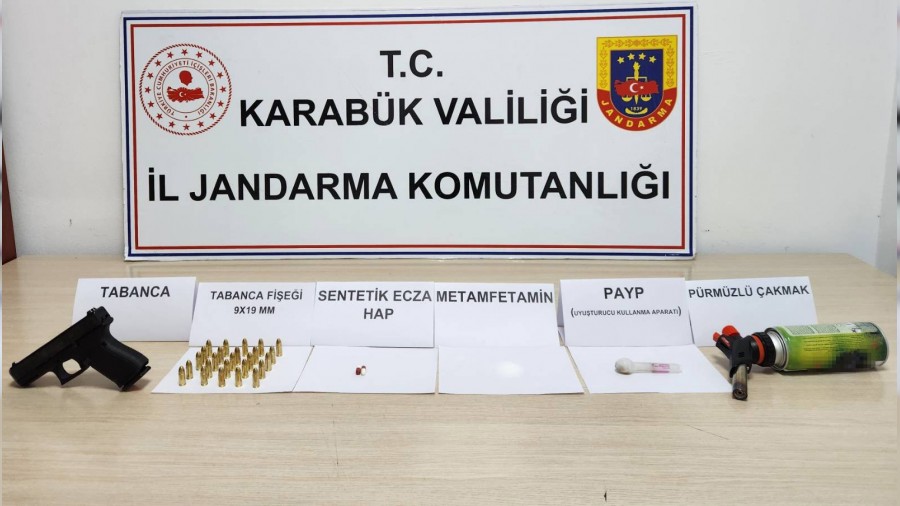 Uyuturucuyla yakalanan 8 kiiden 3' tutukland
