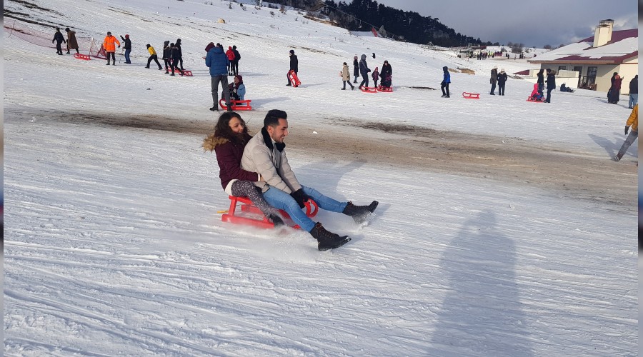 Keltepe kayak merkezi ilgi odağı oldu
