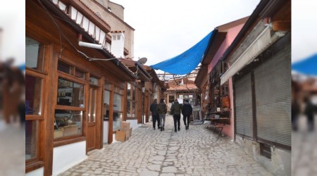 Tarihi arlar gn yzne kt
