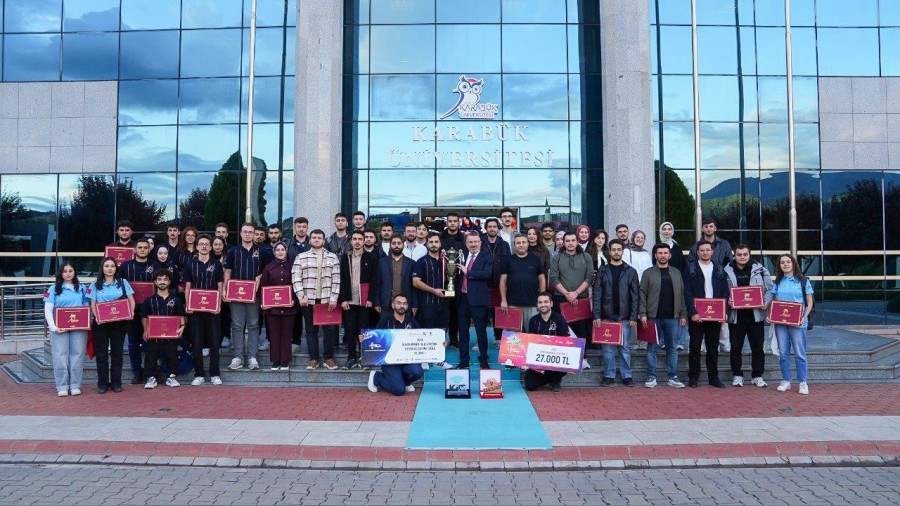 Rektr Krk, TEKNOFEST ampiyonlarn dllendirdi