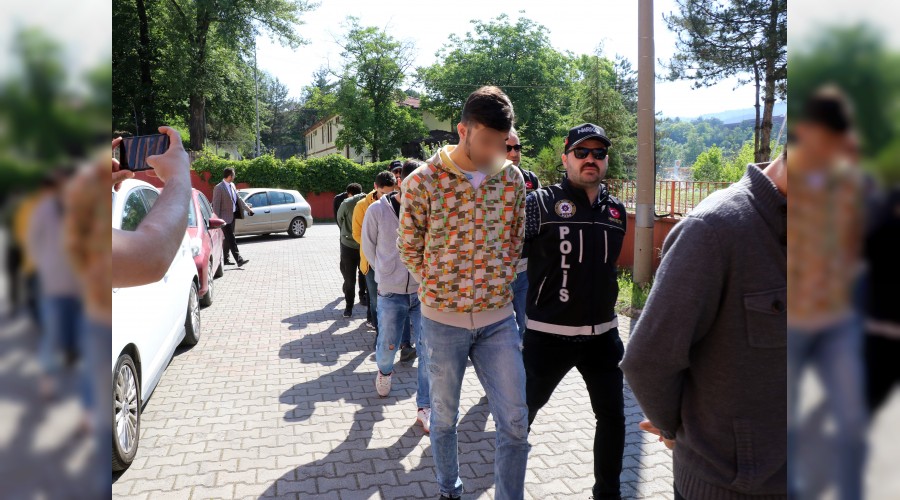 4 il’de e zamanl uyuturucu operasyonu: 11 gzalt 