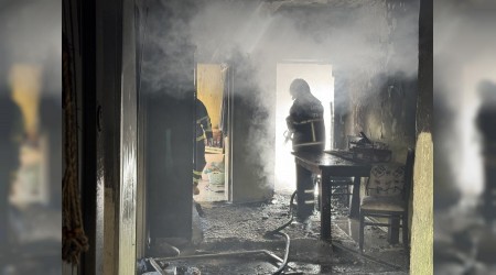 Tek katl� evde ��kan yang�n s�nd�r�ld�