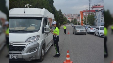 Karabkte okul evrelerinde gvenlik denetimi