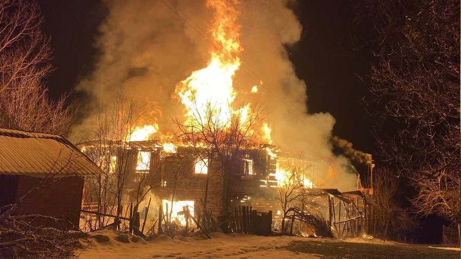 �ki katl� ah�ap ev k�le d�nd�