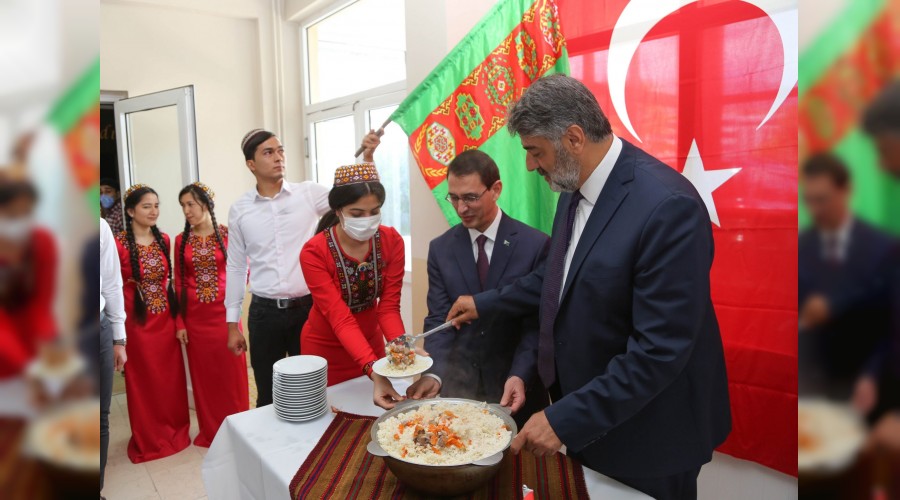KB'de Trkmenistan'n bamszlnn 30. yl kutland