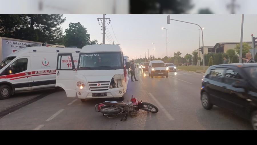 Zincirleme trafik kazas: 9 yaral