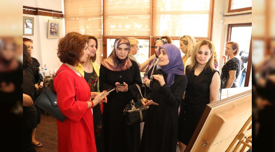 ‘Derine Yolculuk’ temal Rlyef Sergisi ald