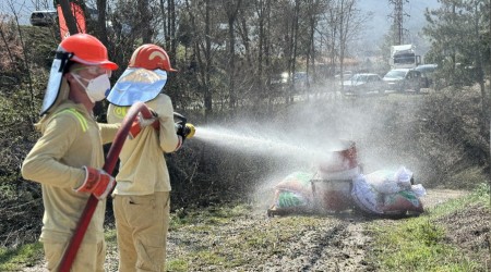 Yang�n sava���lar� b�lgenin en iyi ekibi olmak i�in yar���yor