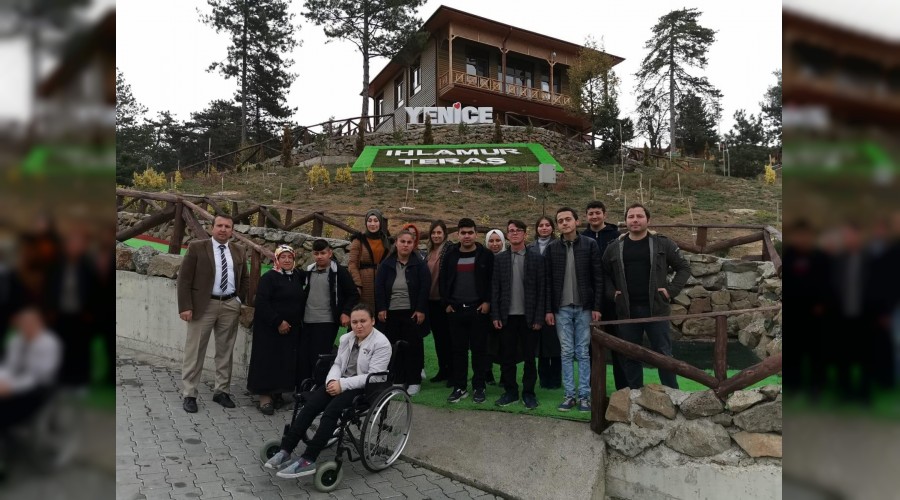 Özel eğitimli çocuklar seyir terasını gezdi