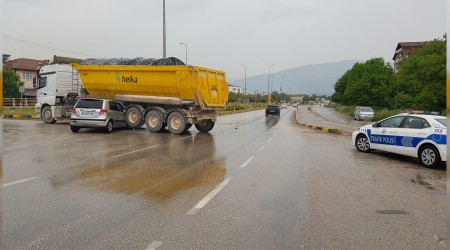 Yamur kazalar beraberinde getirdi 