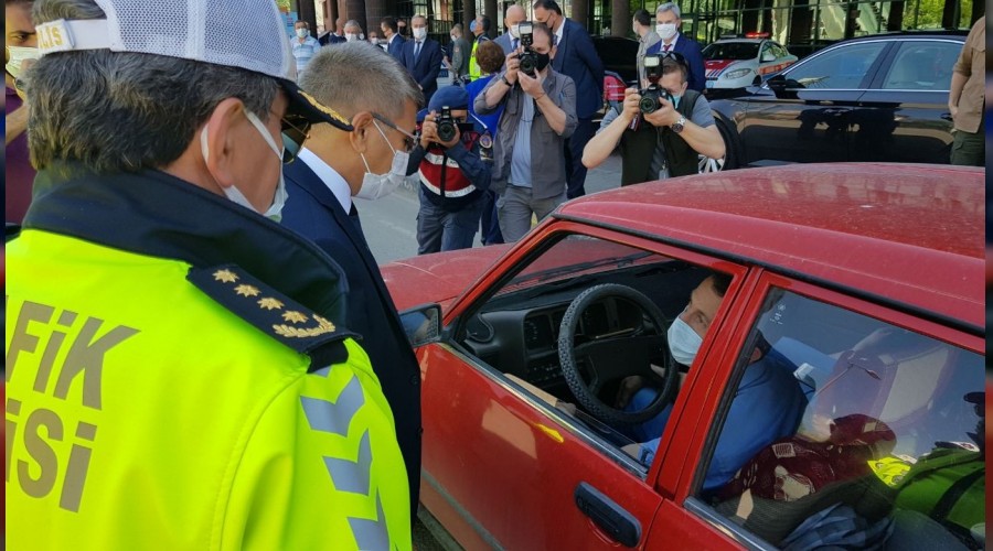 Vali Grel, Trafik Haftasnda kural ihlali yapan srcleri uyard