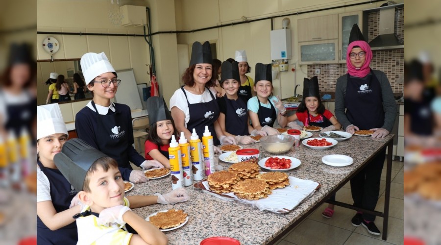 Bakan Kse, kurs ziyaretlerine devam ediyor 