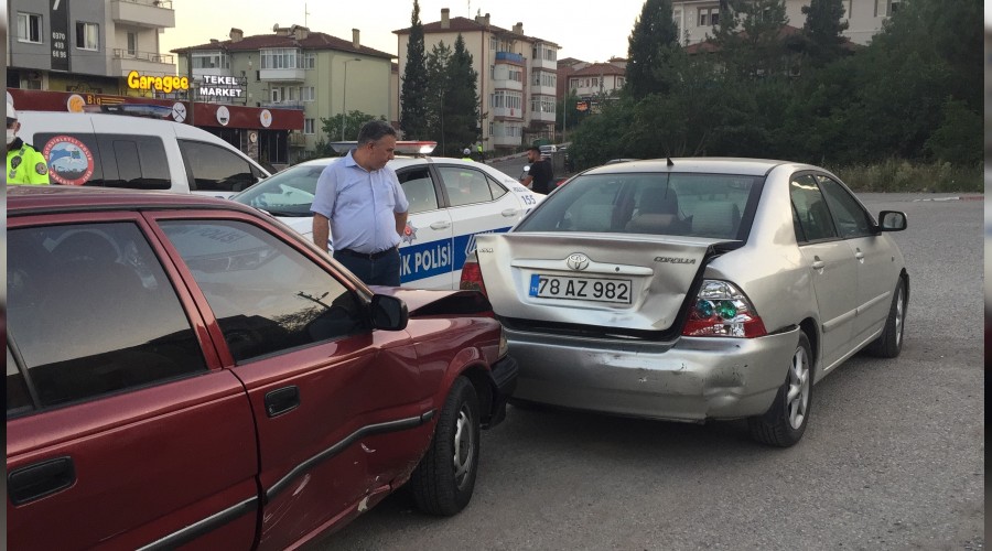 Önce kaza yapıp kaçmaya çalıştı, sonra gazeteciye saldırdı