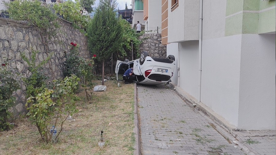 Ticari arala arpan otomobil apartmann bahesine utu