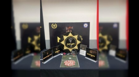 Uyuturucu operasyonunda 2 kii tutukland