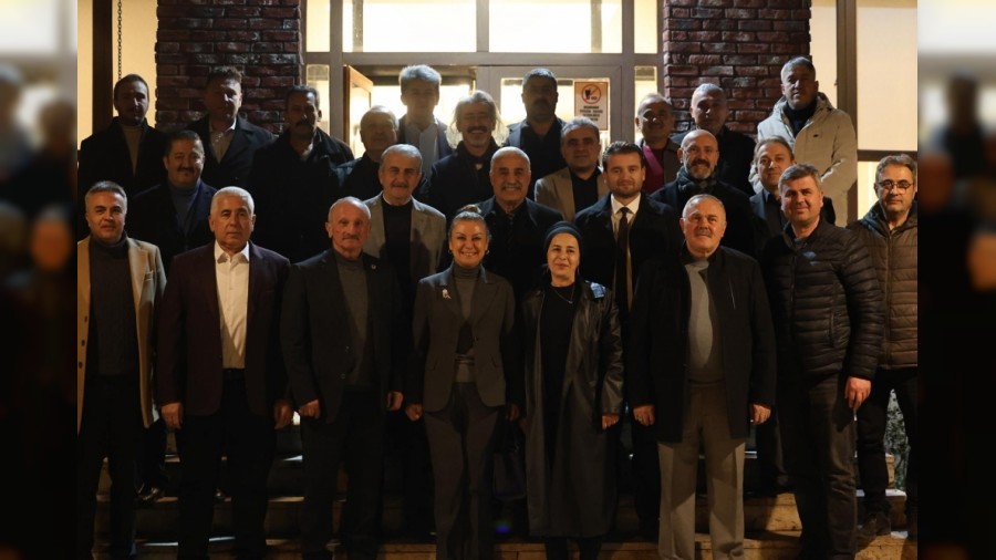 Ba�kan K�se muhtarlarla iftarda bulu�tu