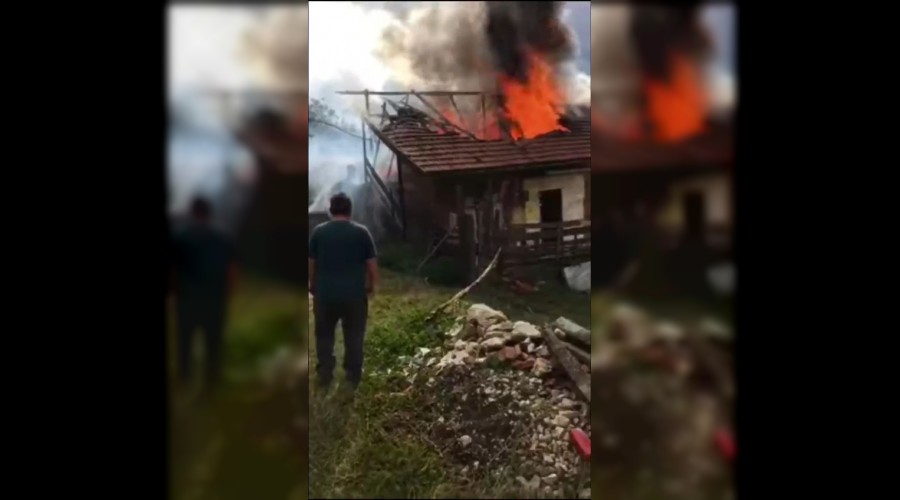 Bacadan kan yangnda evin ats alevlere teslim oldu