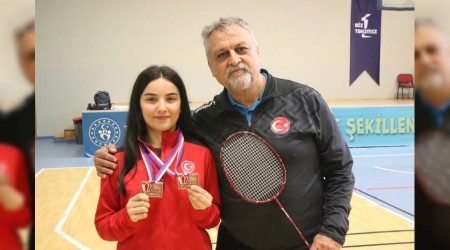 Badmintonda Avrupa 3.'s olan Halenur'un hedefi olimpiyatlar