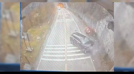 Feci kaza g�venlik kameras�na yans�d�