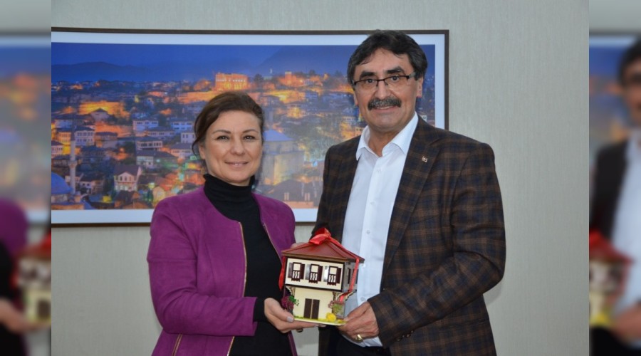 İzmir ve Aydın'dan Başkan Köse'ye ziyaret