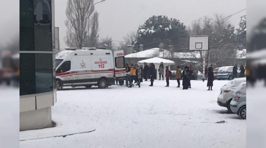 Kar ve buzlanma 30 kiiyi hastanelik etti