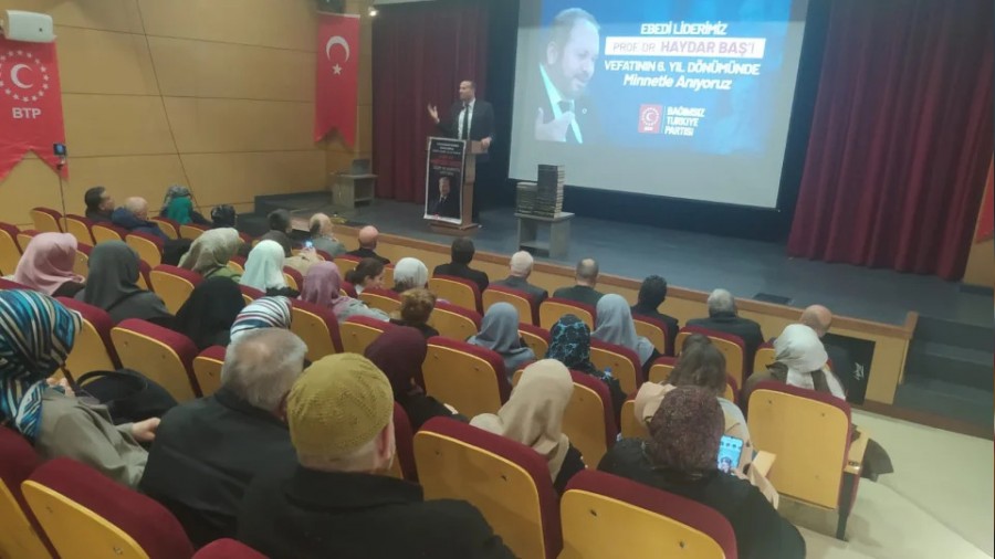 Karab�k�te Prof. Dr. Haydar Ba� an�s�na g�rkemli anma program�