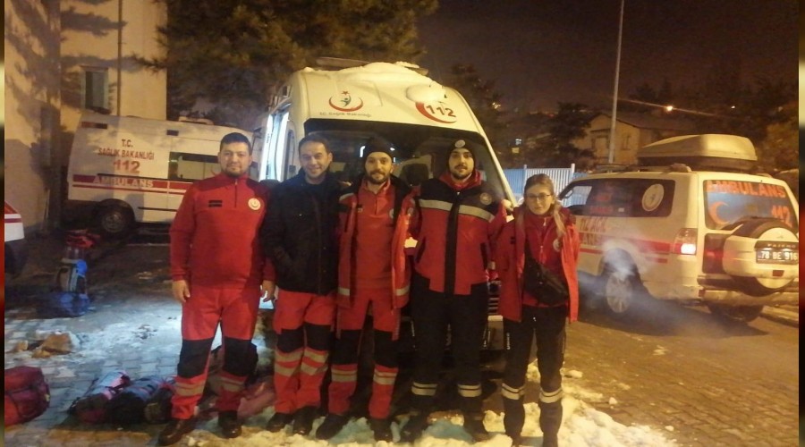 Karabük, Zonguldak ve Bartın’dan Elazığ’a 29 kişilik ekip sevk edildi
