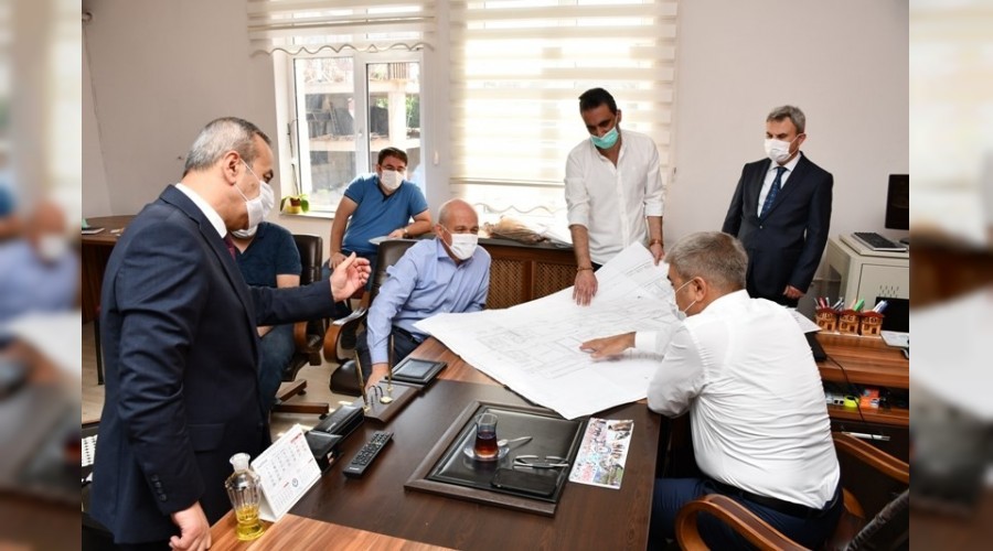 Vali Gürel okul inşaatlarını inceledi