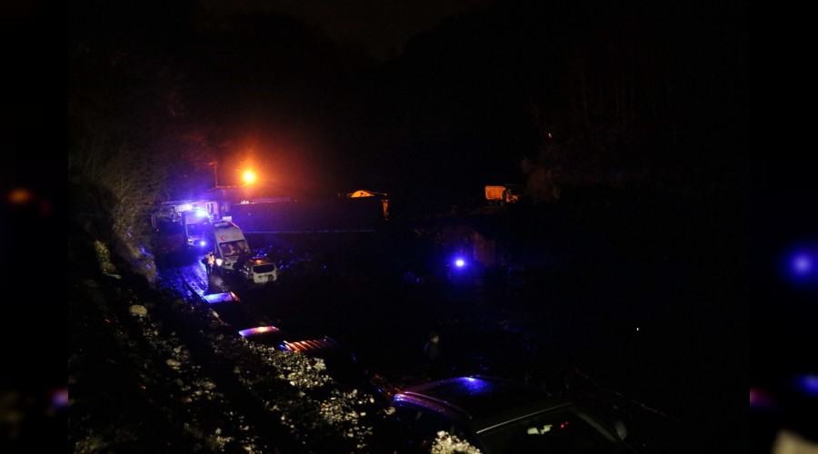 Zonguldak'ta Maden ocağında göçük; 2 işçi mahsur kaldı