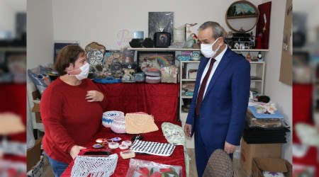 ELEK ev kadnlarna destek oluyor
