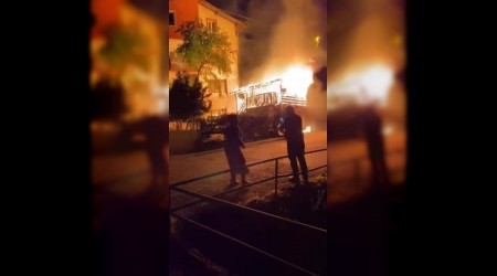 Evin nndeki garaj alevlere teslim oldu