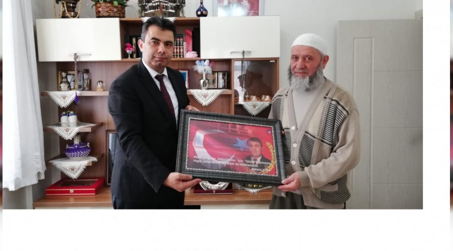 LE MLL ETM MDRNDEN EHT ALESNE ZYARET