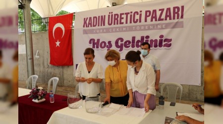 Kadn retici pazar kuralar ekildi