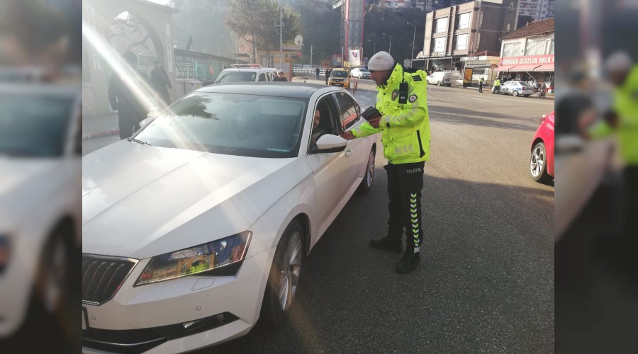 Kış lastiği konusunda sürücüler uyarıldı