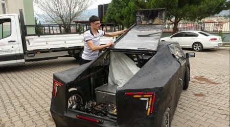 renciler'den TEKNOFEST iin ikinci elektrikli araba