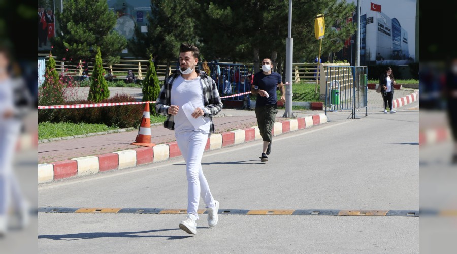 Öğrencileri sınava yetiştirmek için seferber oldular