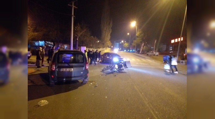 Otomobil ile motosiklet arpt: 1 yaral