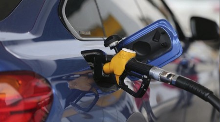 Benzine zam geliyor