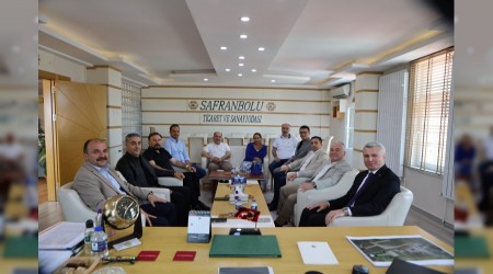 Kaymakam Yazcdan Safranbolu TSOya veda ziyareti