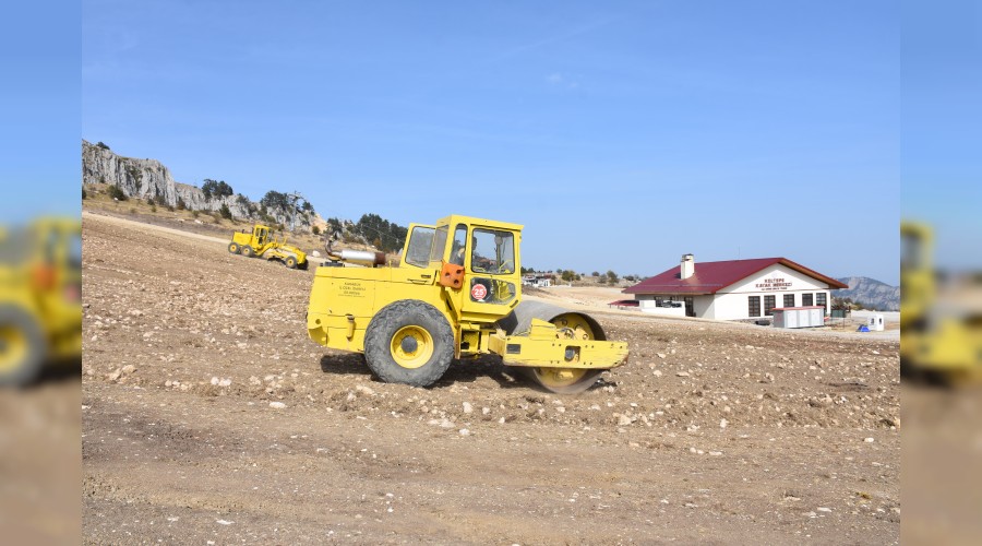 Keltepe Kayak Merkezinde almalar devam ediyor