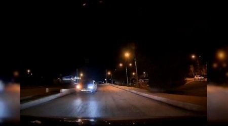 Ters y�nde ilerleyen ara� trafi�i tehlikeye att�