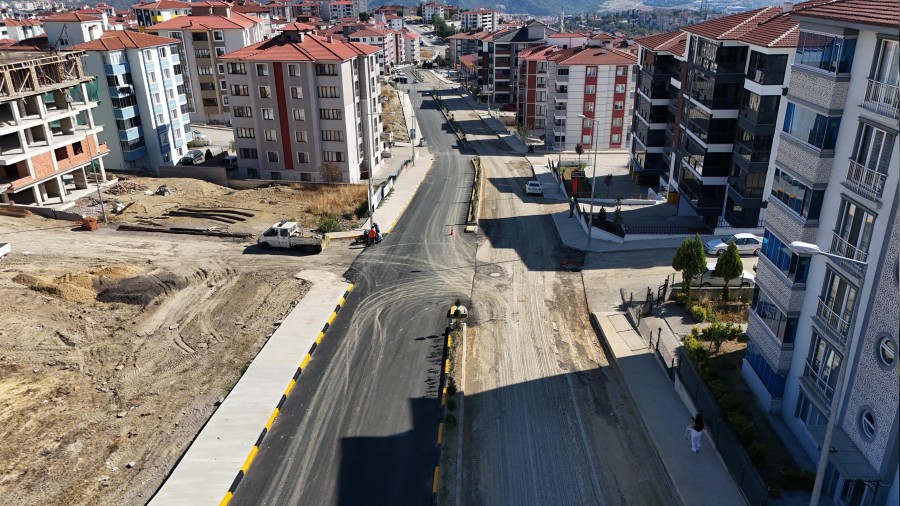 5000 Evler'de yol ve kaldrm almas devam ediyor