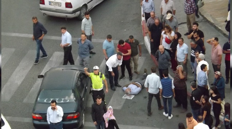 Çarptığı yayanın başından bir an olsun ayrılmadı