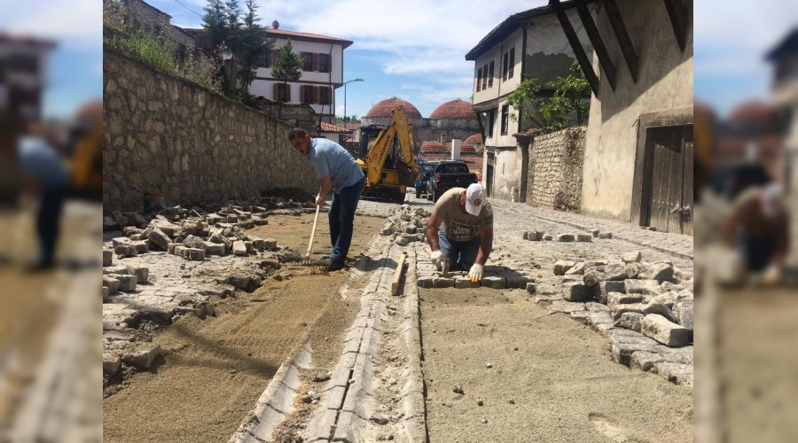 Tarihi ar asmazlar caddesinde almalar sryor