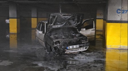Hastane yanndaki kapal otoparkta ara yangn panie neden oldu