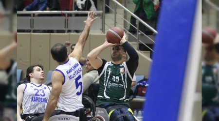 Karab�k Demir Kartal, sahas�nda ma�lup oldu