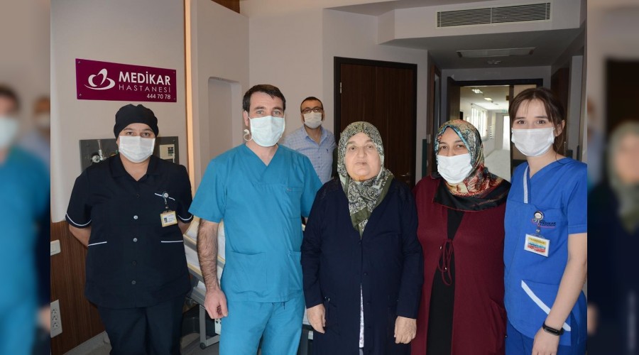 MEDKAR'da 74 yandaki hastaya baarl operasyon