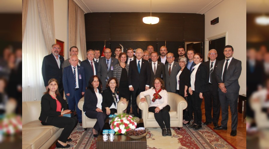 Bakan Kse, Kldarolu ile bir araya geldi